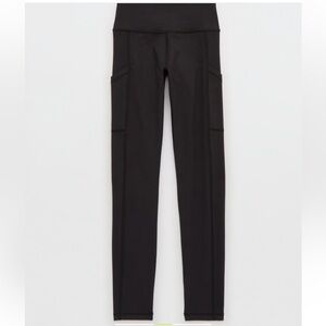 American Eagle “the everything” legging with pockets